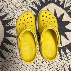 Women’s Size 9/ Men’s Size 7 Yellow Crocs